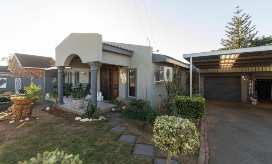 3 Bedroom Property for Sale in Manor Heights Eastern Cape